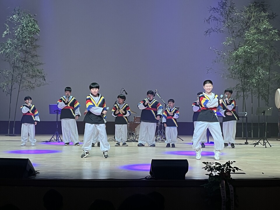 작은 학교의 큰 열정! 남양초, K-흥 페스티벌 무대 수놓아