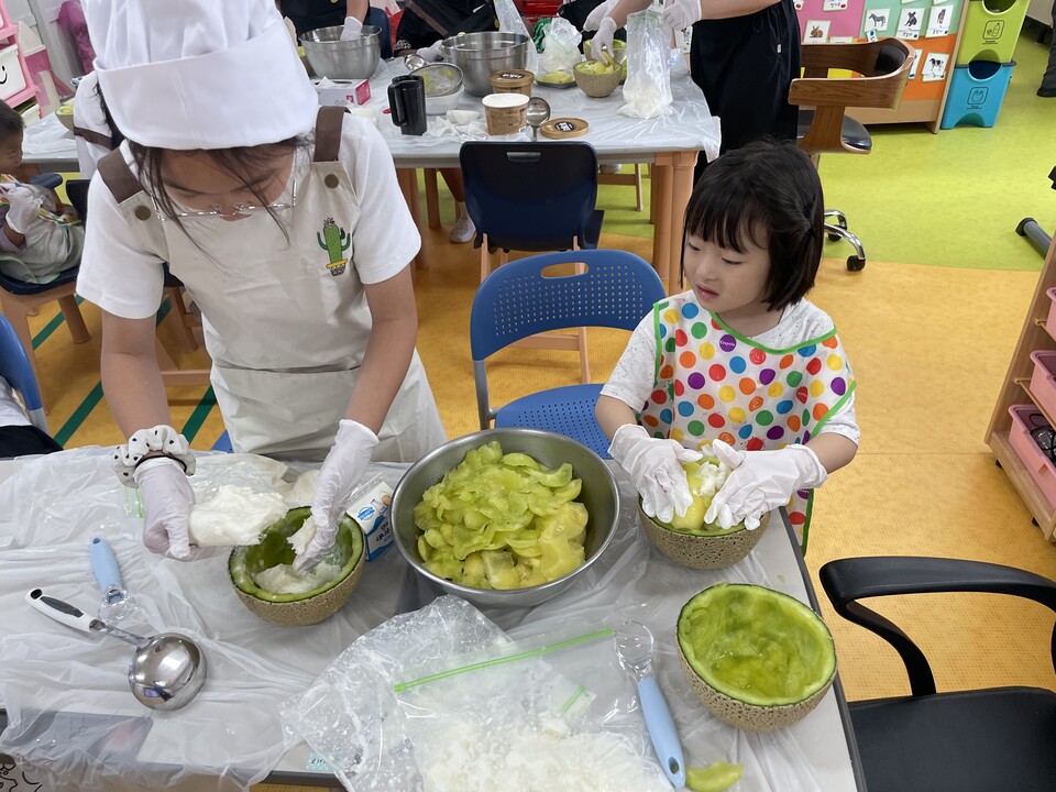 교실에 달콤한 멜론 향, 고달초가 만든 특별한 K-디저트