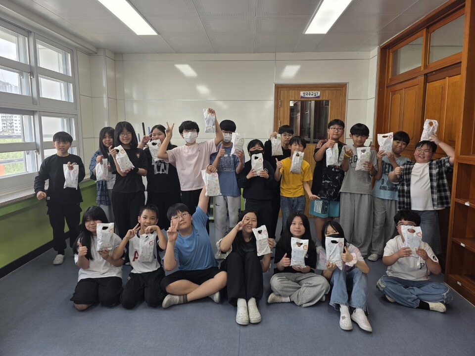 일본과 실시간 소통한 2년…광양중진초, 국경 넘은 우정 완성