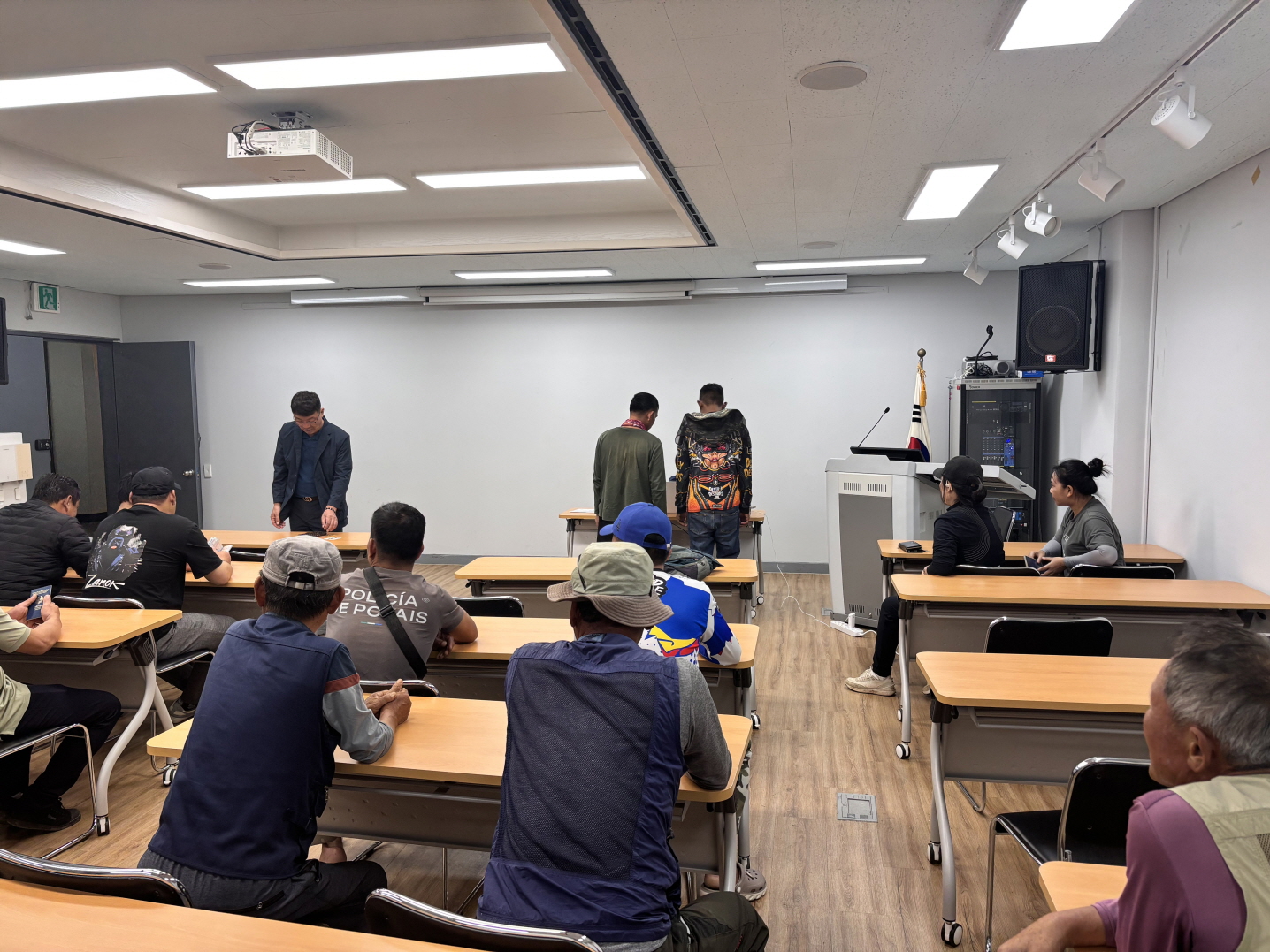 고흥군, 외국인 계절근로자 대상 이동출입국 서비스 운영