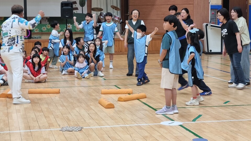 가족과 함께 학교 밤을 새워요, 안양초 ‘별밤가족캠프’