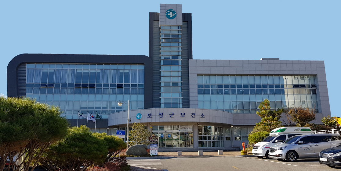 의료 공백 걱정 없는 보성군, 시니어 의사 채용으로 주민 건강 지킴이
