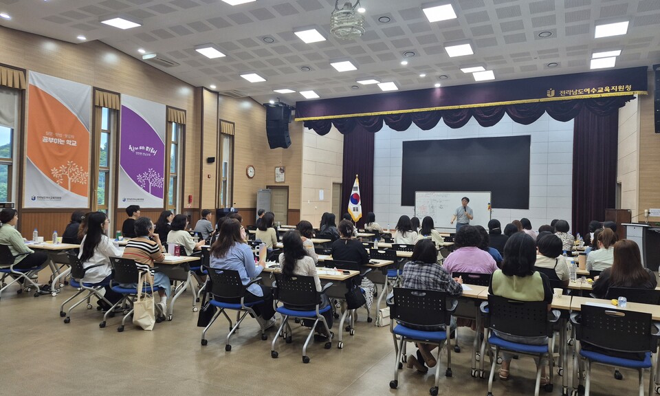 여시교청, 위기학생 조기발견·지원 역량 강화 나서