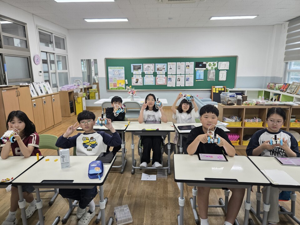 도서·벽지 학생들에게 AI·디지털 교육을 전하다…전남 창의융합교육원, ‘찾아가는 AI 교실’ 가동