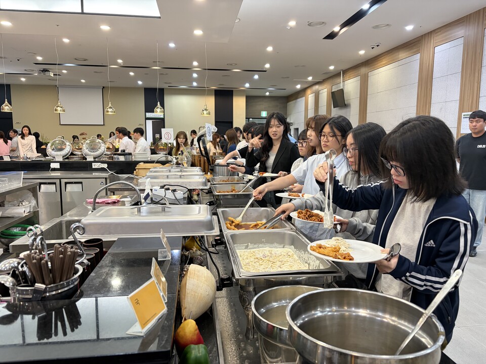 광양 예술고, 수도권 2박 3일 현장 체험…글로벌 안목 키운다