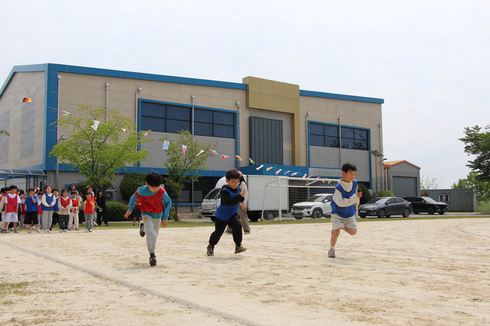 분향초 '한마음 운동회', 학부모와 함께하는 화합의 장