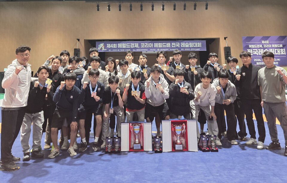 전남체중고 레슬링부, 전국대회서 양대 종목 석권…3연패 영광