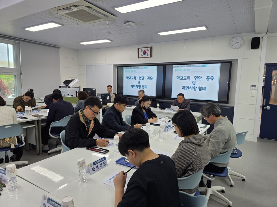 무안교육, 현장의 목소리를 담는다… 교육장 직접 학교 방문