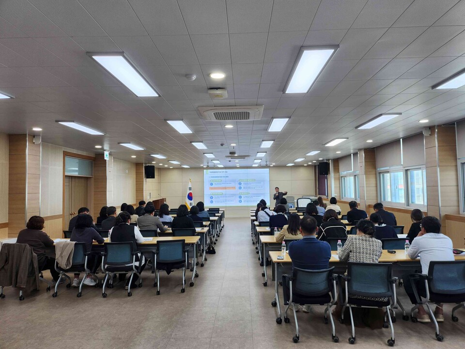 무안교육지원청, 위기 학생 원스톱 지원 위한 교감 연수 개최