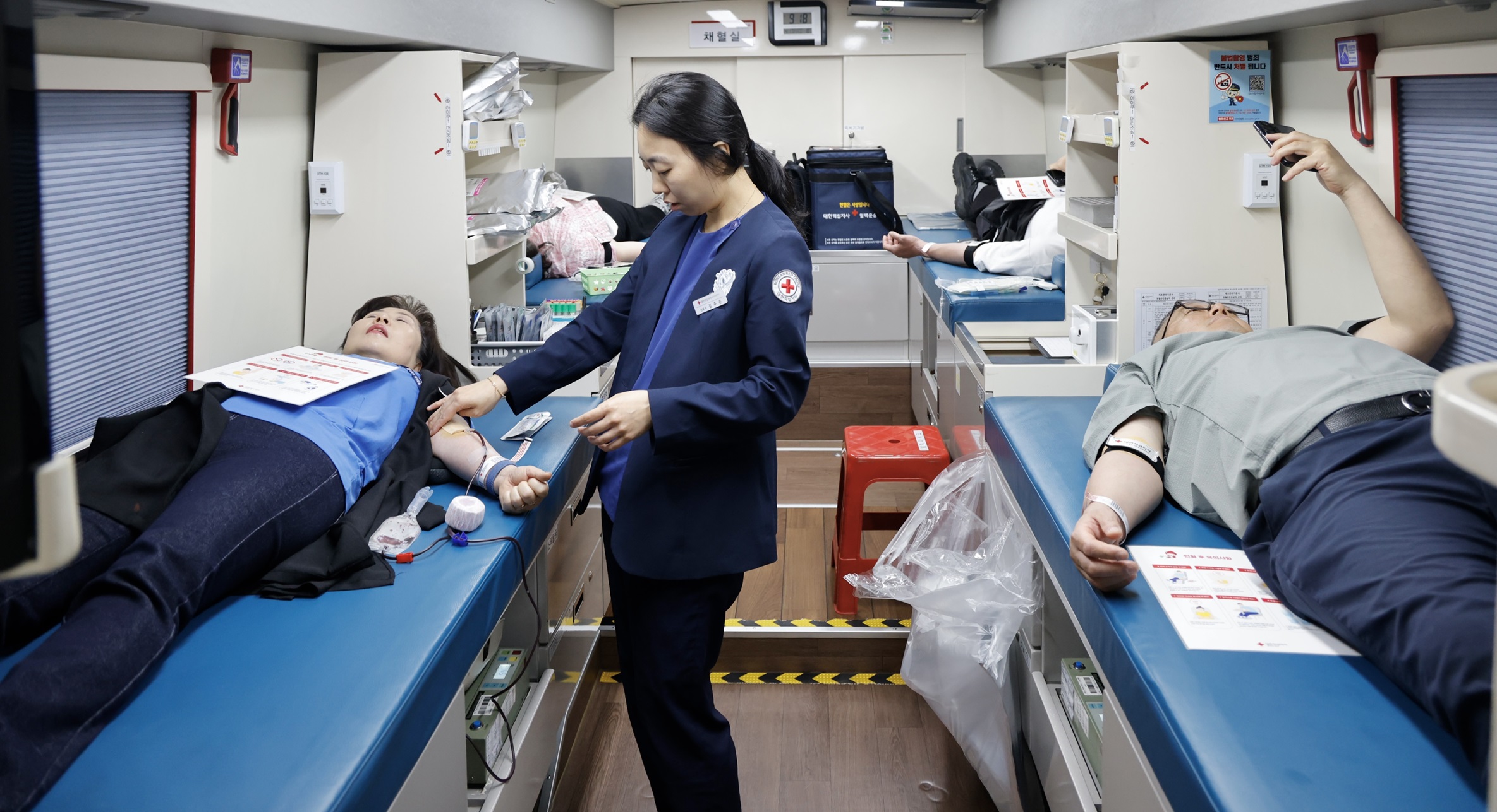 광주시교육청, 이웃사랑 실천하는 ‘사랑의 헌혈’ 캠페인 전개