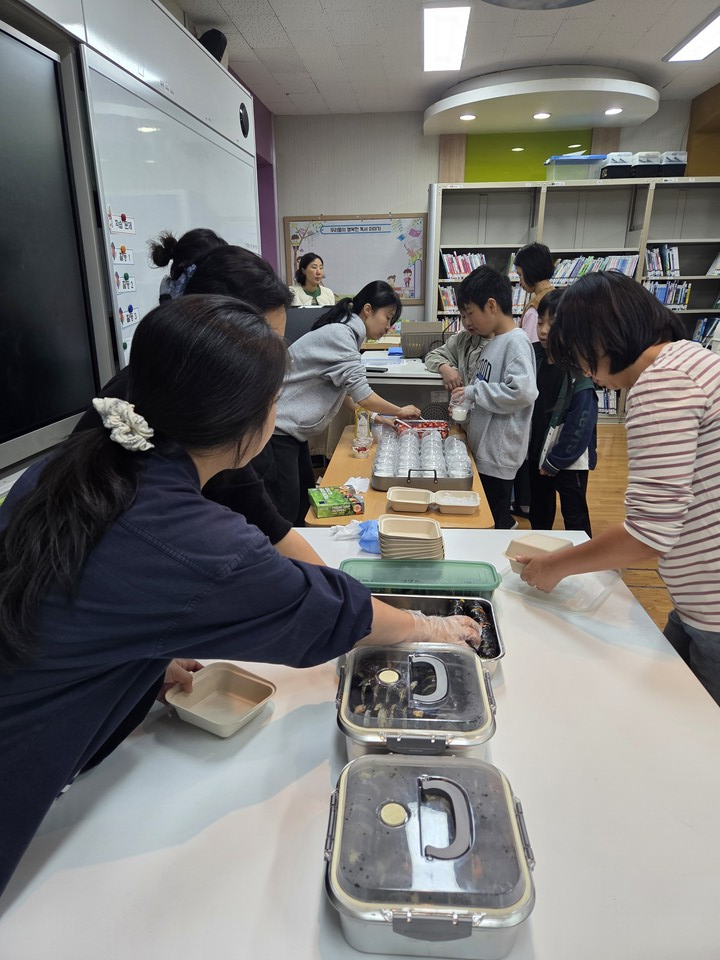 오산초, 학부모 자발적 참여로 아침 간편식 제공 활동 성료