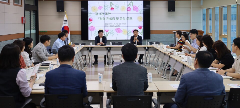 여수교육지원청, ‘친절과 소통’으로 청렴 혁신…2026년 반부패·청렴정책 본격 추진