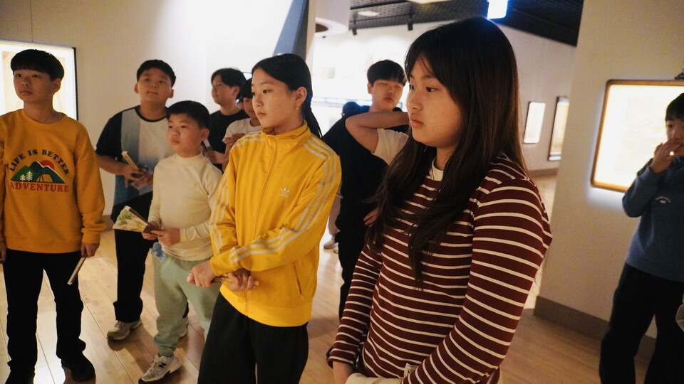 강진 계산초, 민화부채 만들며 전통미술의 아름다움 배우다