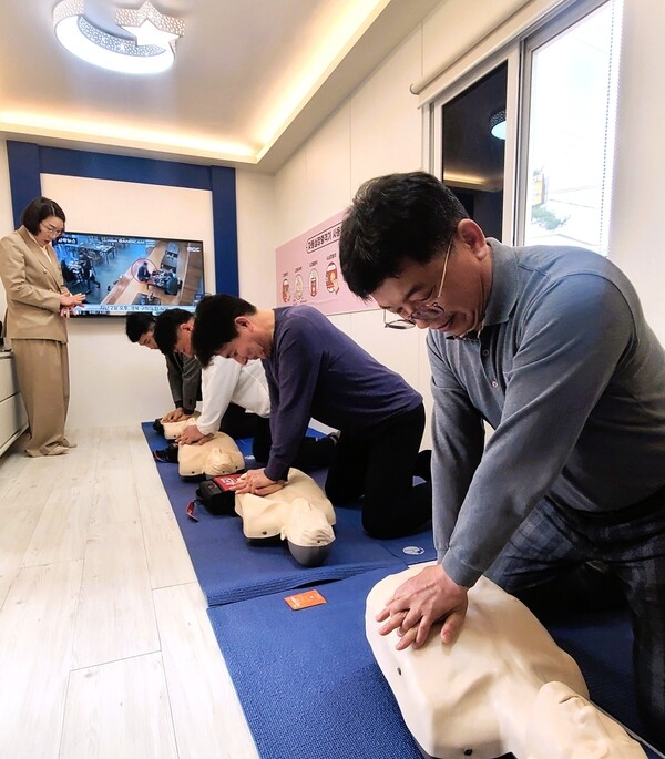 장성군 공직자 대상 ‘생명 살리는 심폐소생술’ 교육 실시