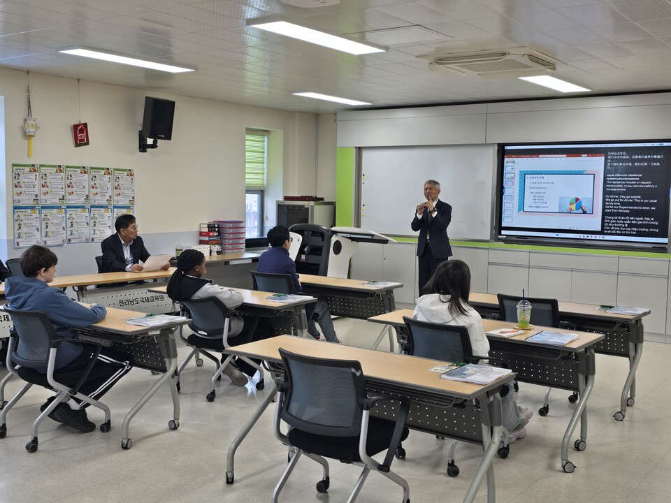 이주배경학생 학교 적응 걱정 뚝! 전남교육청, 집중 한국어·문화 교육 지원