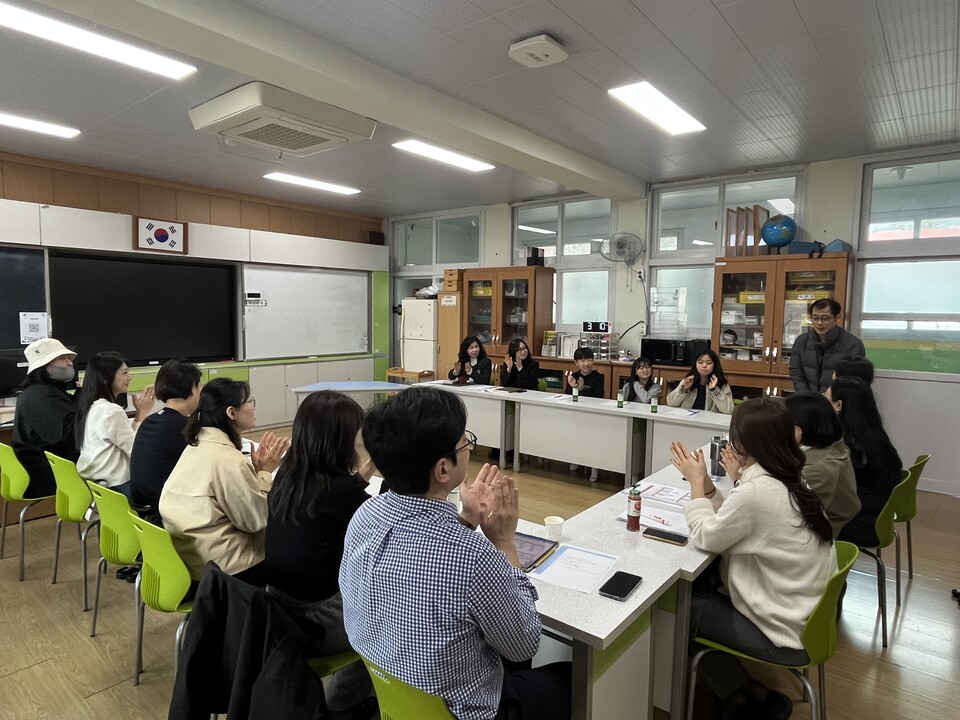 학생·학부모·교사가 함께 만드는 진원동초등학교의 새로운 소통