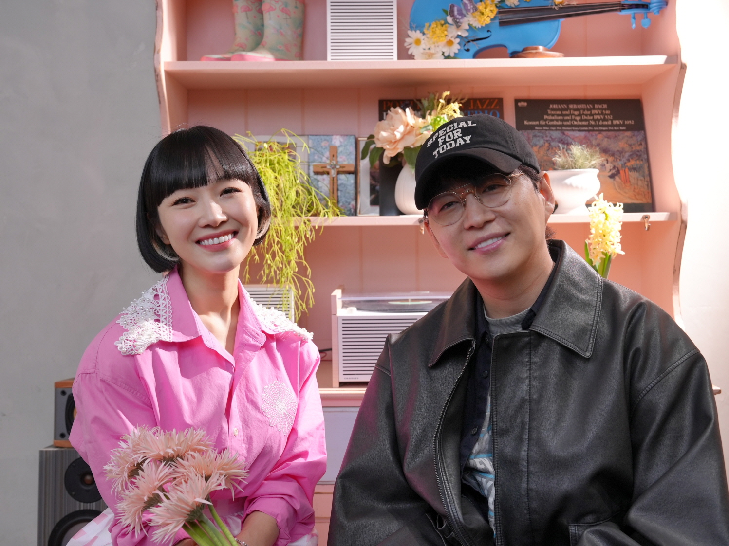 가수 자두×고흥군, 지역 관꽉 담은 신곡 '봄바람 휘날리고' 공개