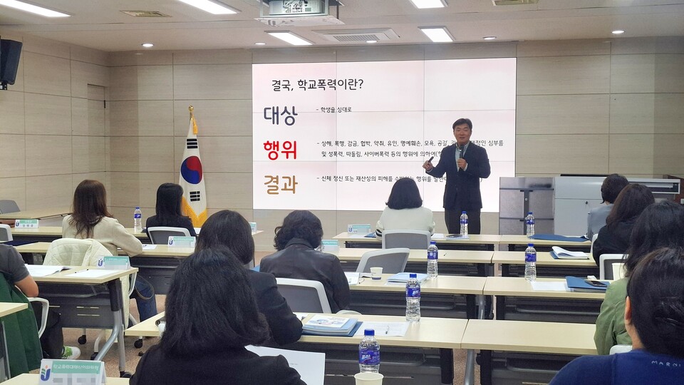장흥교육지원청, 처벌 넘어 회복과 성장 지향하는 학교폭력 심의 신규 틀 마련