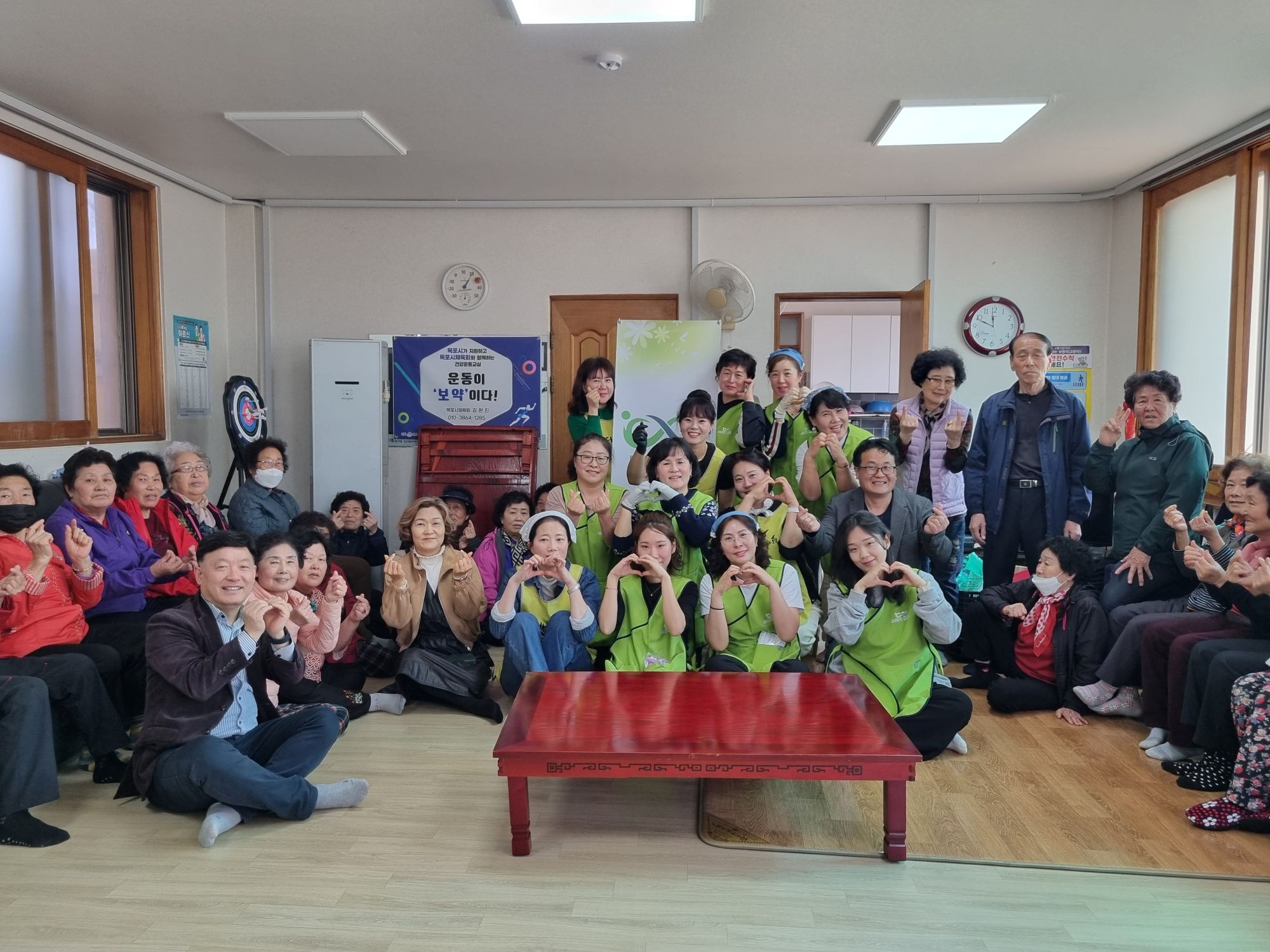 목포 또바기 봉사단, 연동 산정경로당 찾아 정성 가득 점심 나눔
