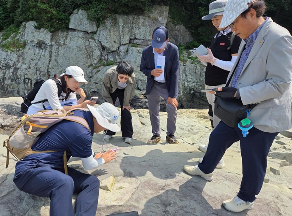 여수 다도해 지질공원 개막 앞두고 해설사 현장 역량강화 교육 - 교육 | 코리아NEWS