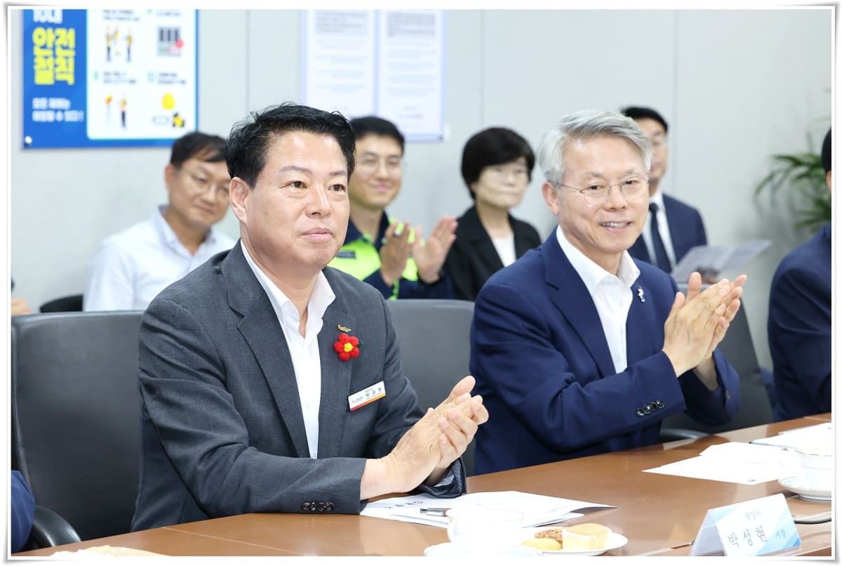 광양시장, 통합특별시장과 철강·이차전지 기업 방문…산업 경쟁력 강화 촉구 - 경제 | 코리아NEWS