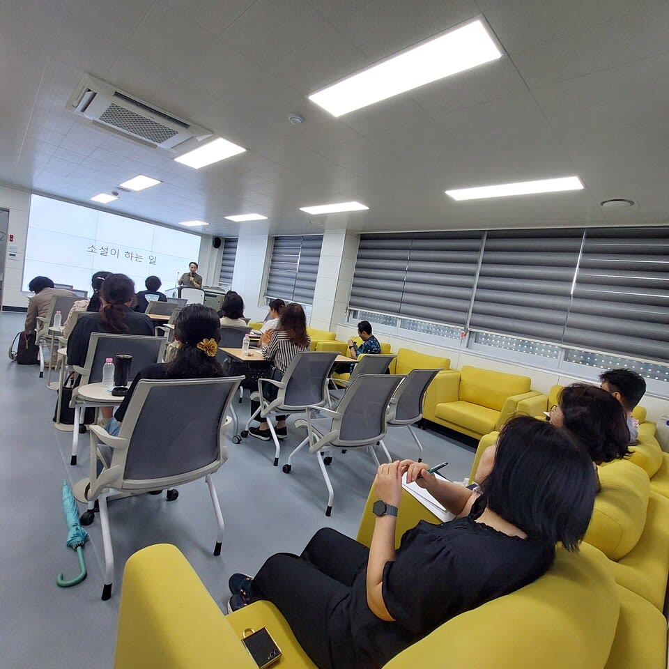 장흥도서관, 이승우 작가와 함께 ‘문학을 읽는 즐거움’에 빠지다 - 문화 | 시민의 눈