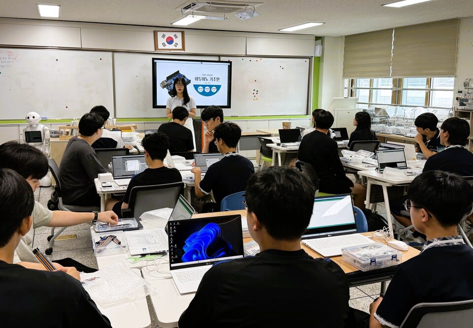나주 ‘멘토-멘티’와 함께하는 AI·과학 체험, 꿈을 키우는 융합교육 - 교육 | 시민의 눈