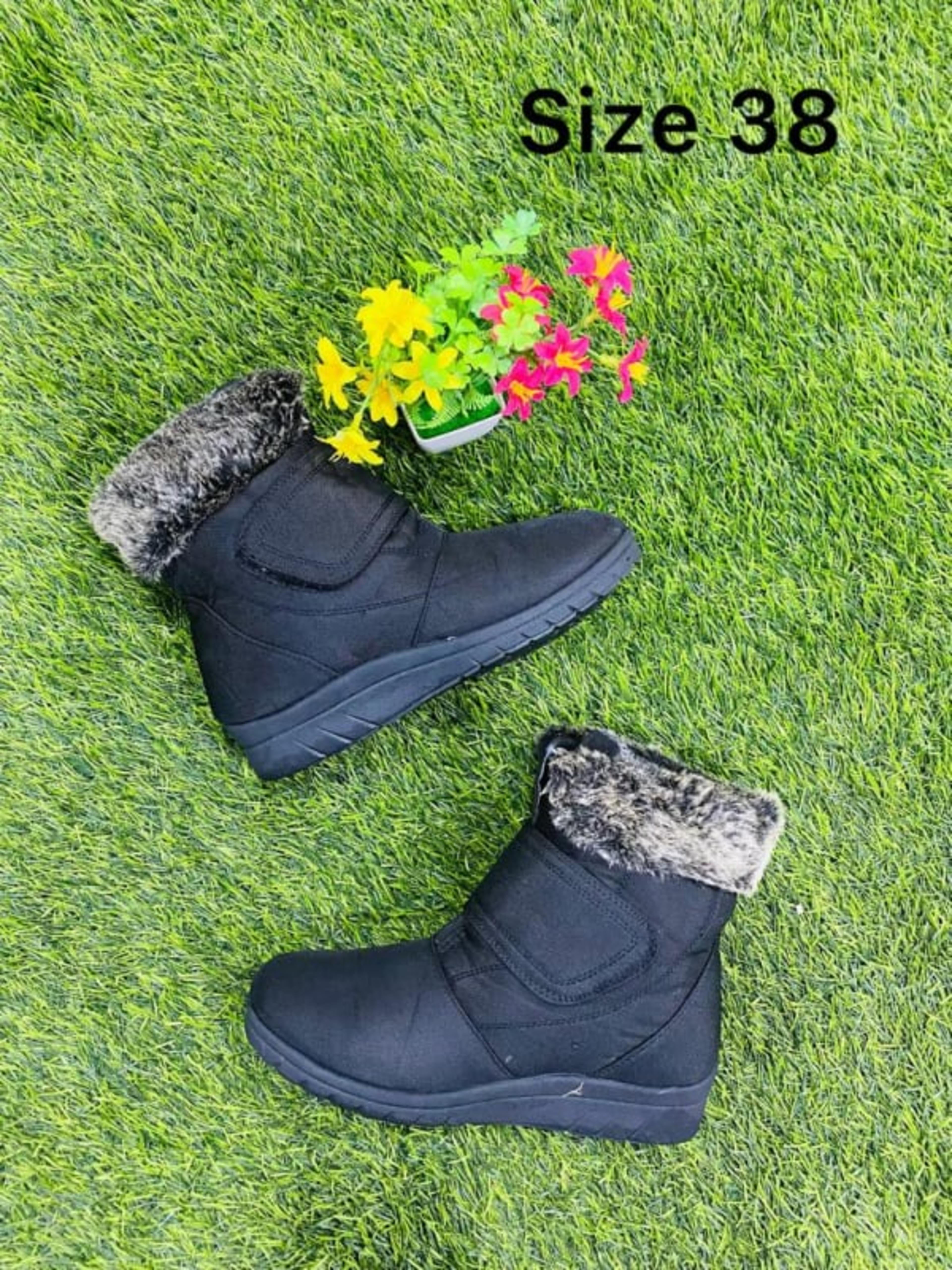 Winter Boots Size 38