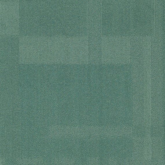 VIVID072-F15