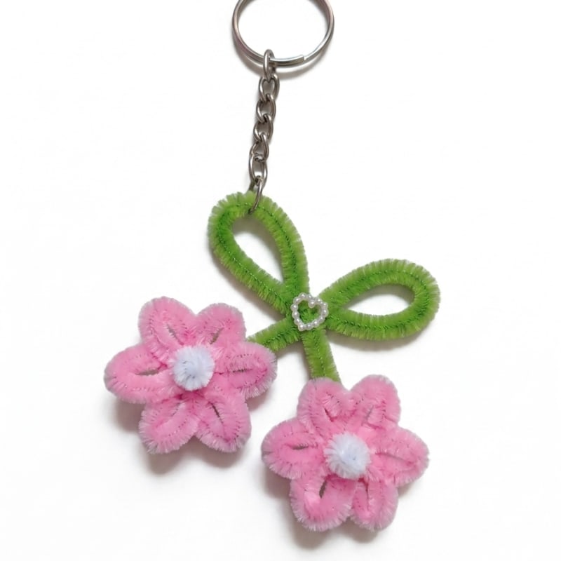 Pink Flower Keychain 🌸
