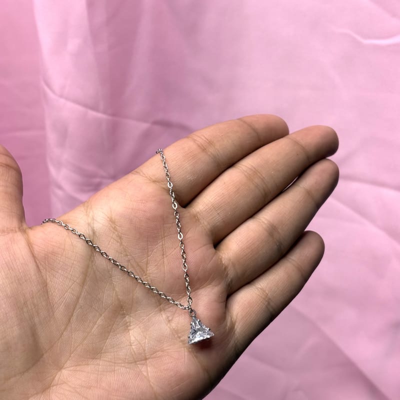 Diamond silver neckLace