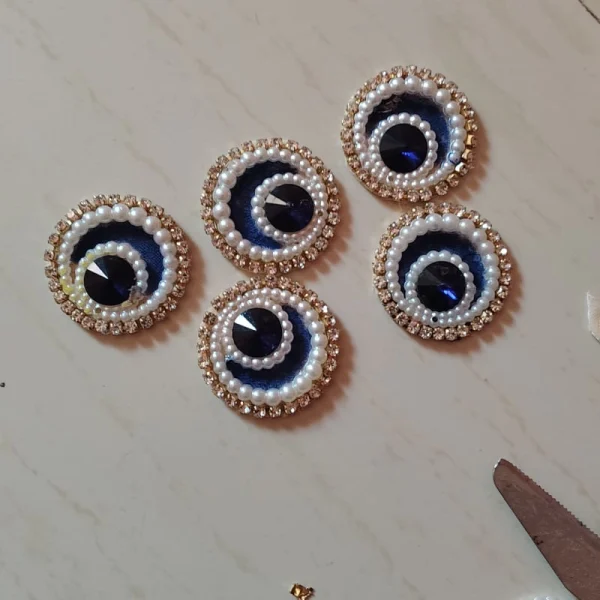 Kundan Pearl Brooch Set