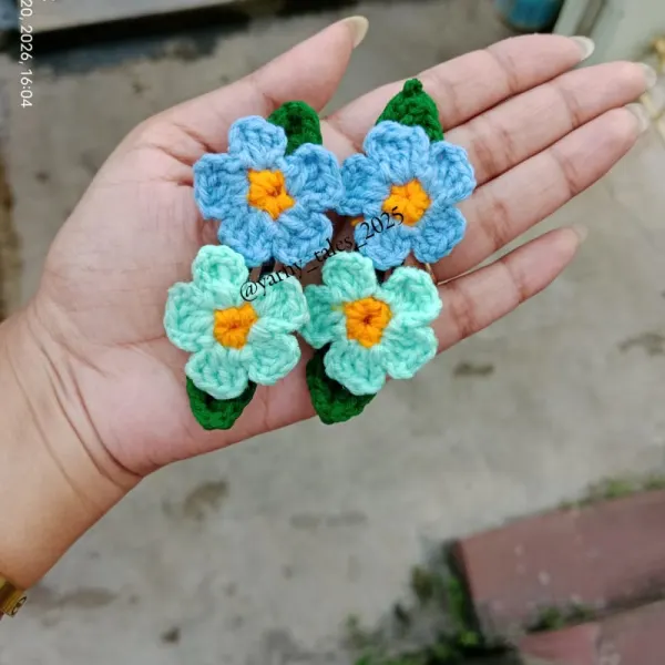 Crochet Floral Hair Clips