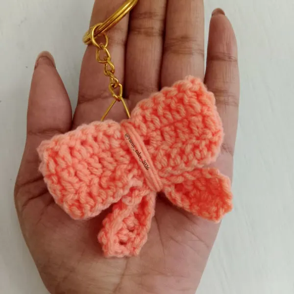 Crochet bow keychain