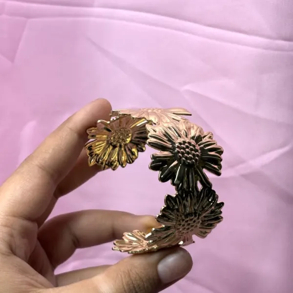 Cuff bracelet