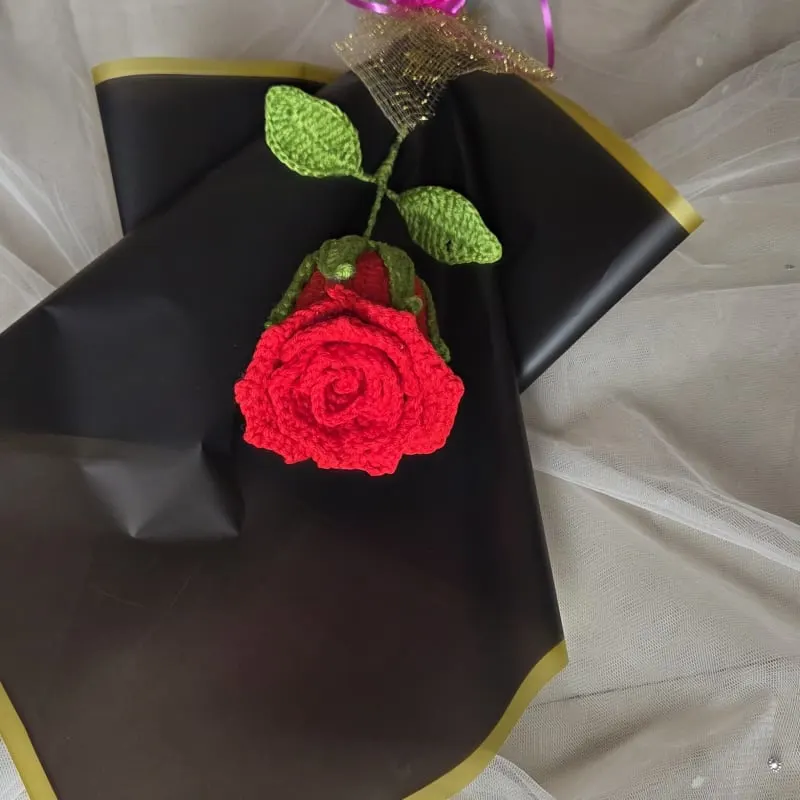 Crochet Red Rose Bouquet