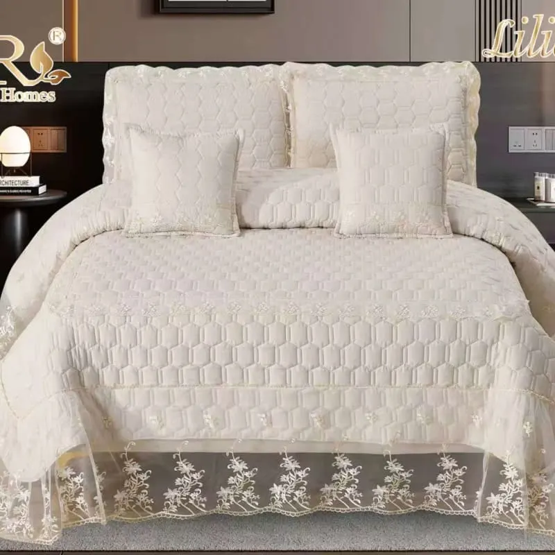 Quilted bedcover