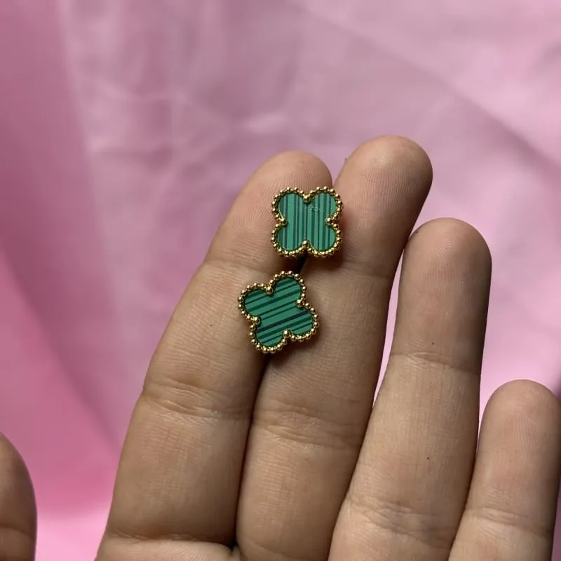 Green clover studs
