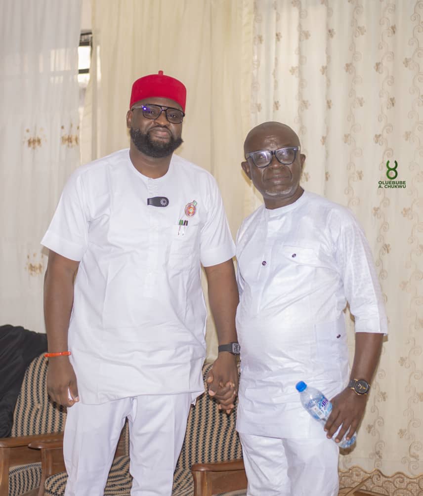 Dr. Oluebube A. Chukwu Pays Final Respects at the Funeral of Ezinne Helen Eme Ogwo