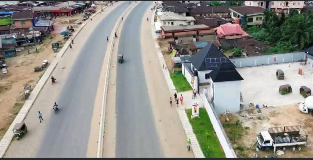 Governor Otti's Miraculous Touch Transforms The Odyssey of Port Harcourt Road, Aba