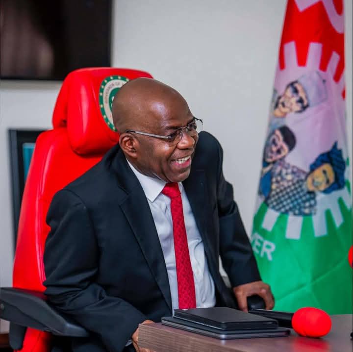 Governor Otti’s Signature on Senior Citizens Bill Draws Commendation from Dr Chukwu