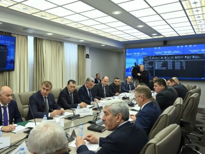 Глава муниципального образования «Гиагинский район» А. Н. Таранухин принял участие в рабочем совещании.
