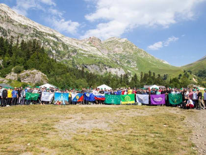 Глава Адыгеи объявил о старте подготовки к молодежному слету «Фишт»