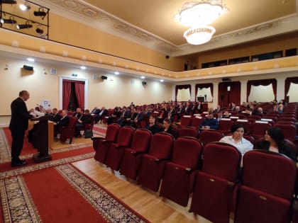 Продолжена работа по совершенствованию законодательного регулирования вопросов прохождения государственной службы