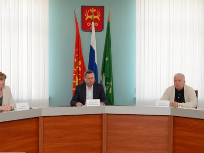 В Майкопе обсудили ситуацию, связанную с распространением COVID-19
