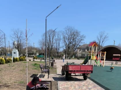 Были установлены урны в сквере им. Кирова.