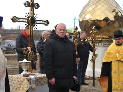 В станице Ханской продолжается строительство храма