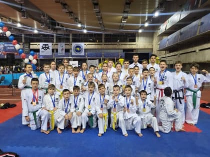 Сборная Адыгеи по тхэквондо привезла 42 медали со всероссийского турнира