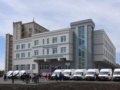 Депутаты приняли участие в открытии новой поликлиники в Майкопе