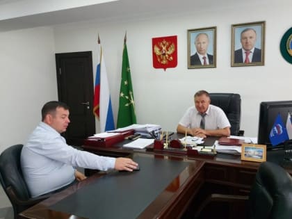 Спикер Госсовета-Хасэ обсудил итоги ЕГЭ и подготовку к учебному году